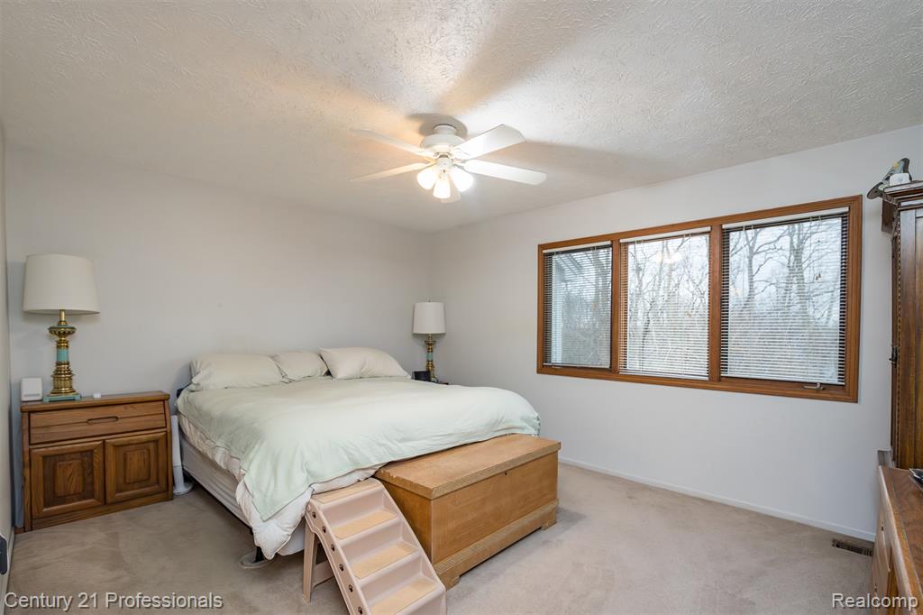 5081 Timberway Trail, Clarkston, MI — Photo 13