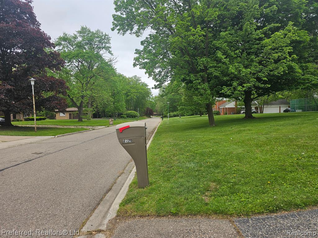 6120 SIERRA Pass, Flint, MI 48532 — Photo 58