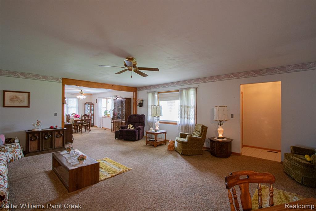53330 SCHOENHERR Road, Shelby Twp, MI 48315 — Photo 3