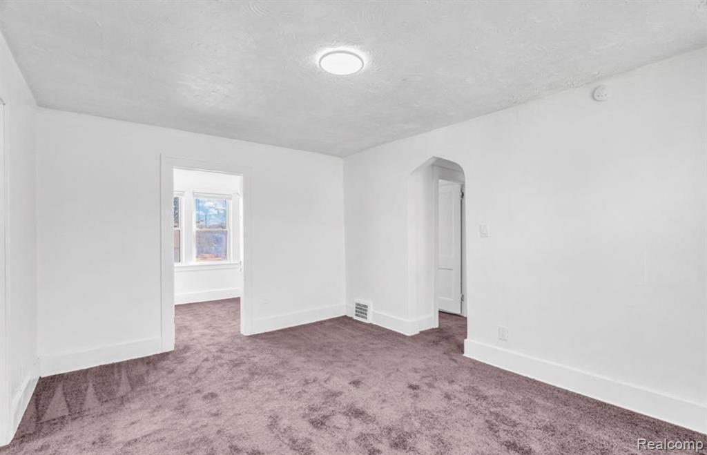 5573 Montclair Street, Detroit, MI 48213 — Photo 28