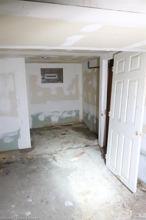 256 W Montana Street, Detroit, MI 48203 — Photo 42