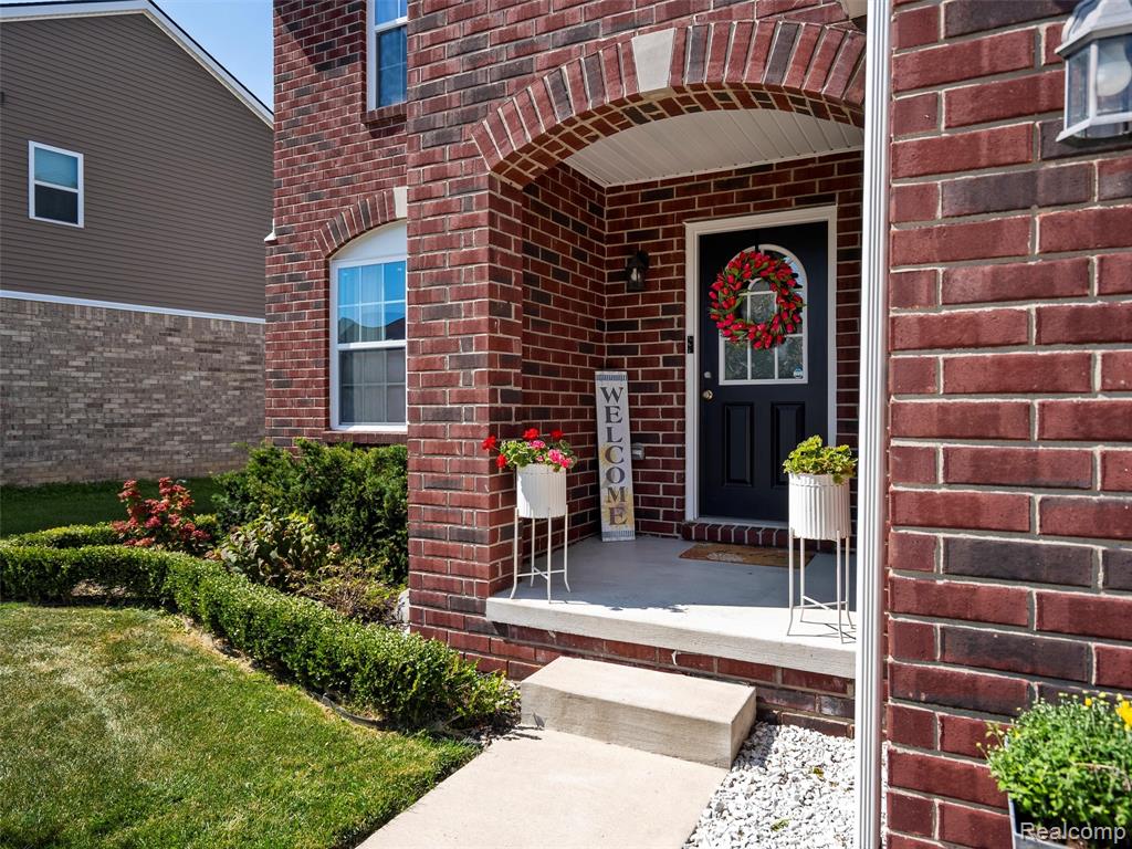 41197 Dortmund Drive, Clinton Twp, MI 48038 — Photo 3