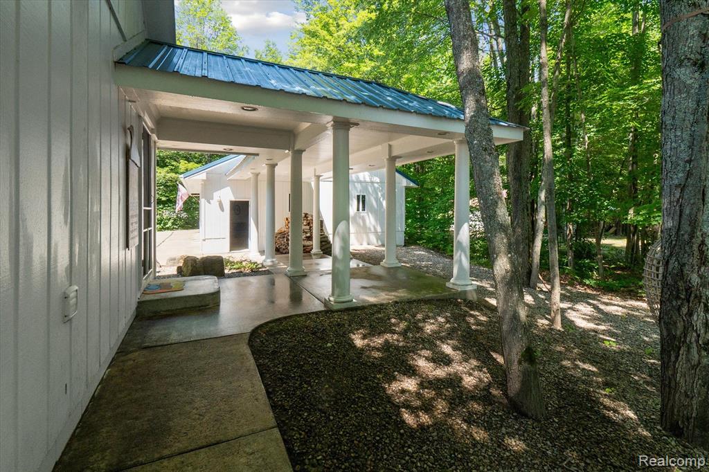7228 W BLUE LAKE Road NE, Kalkaska, MI 49646 — Photo 13