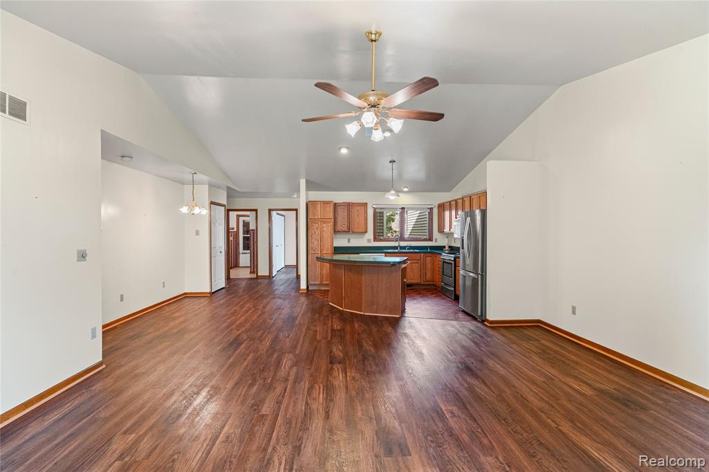 9280 Monica Drive, 53, Davison, MI 48423 — Photo 5