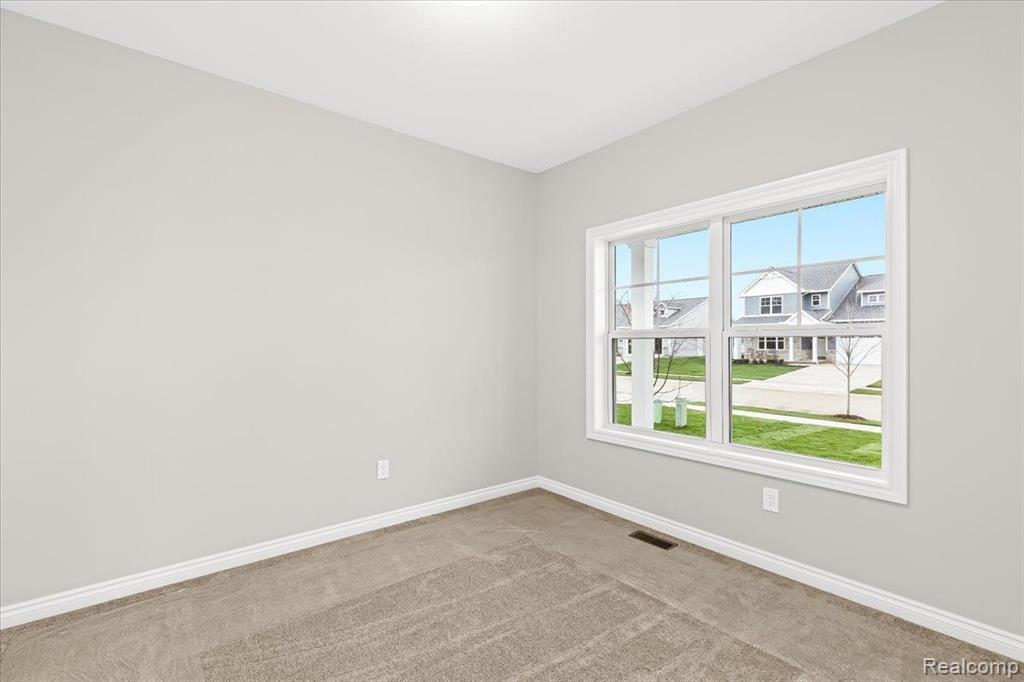 466 Jubilee Drive, Whitmore Lake, MI 48189 — Photo 23