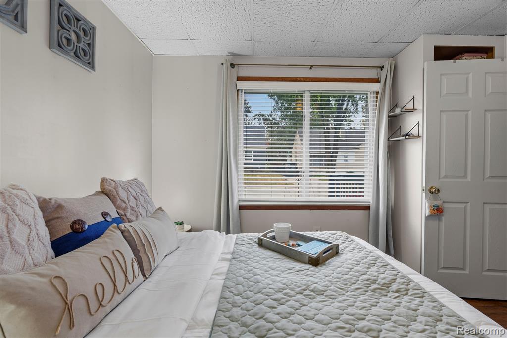 8431 Roseland Court, Oak Park, MI 48237 — Photo 15