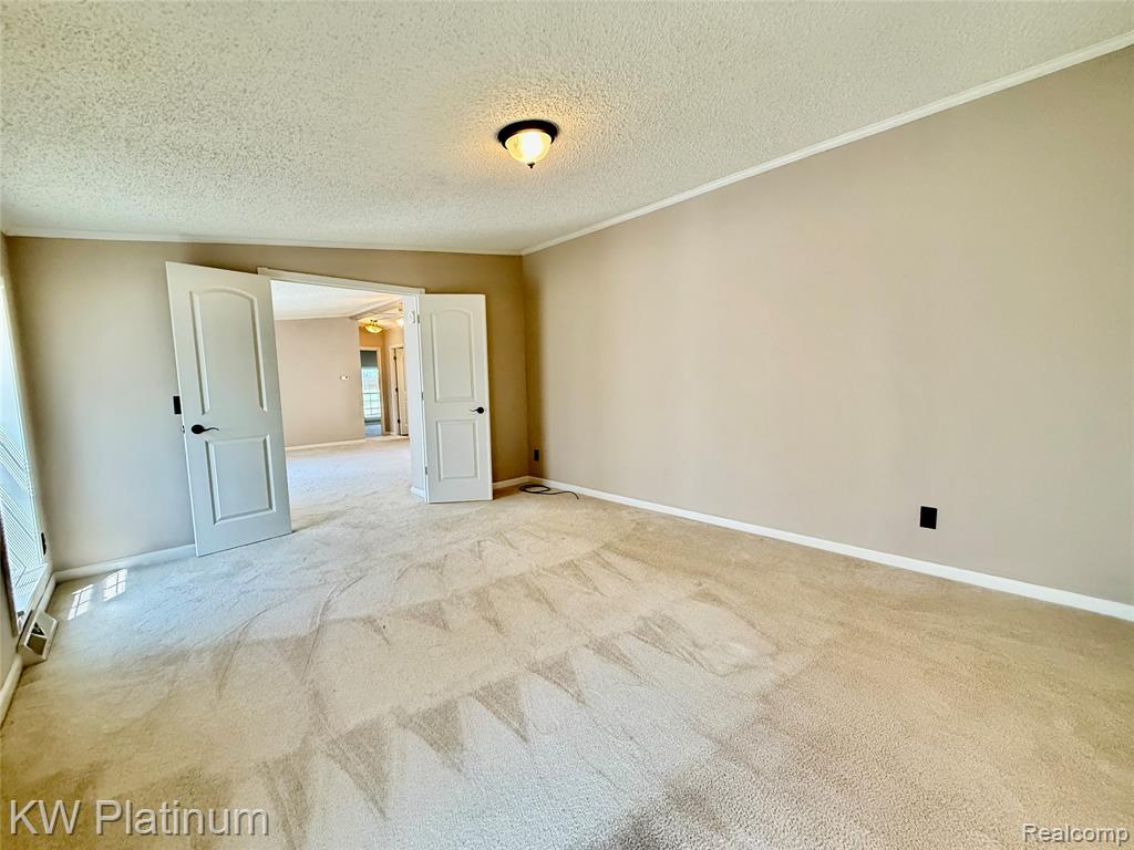 1201 Orchard Lane, Columbus, MI — Photo 11