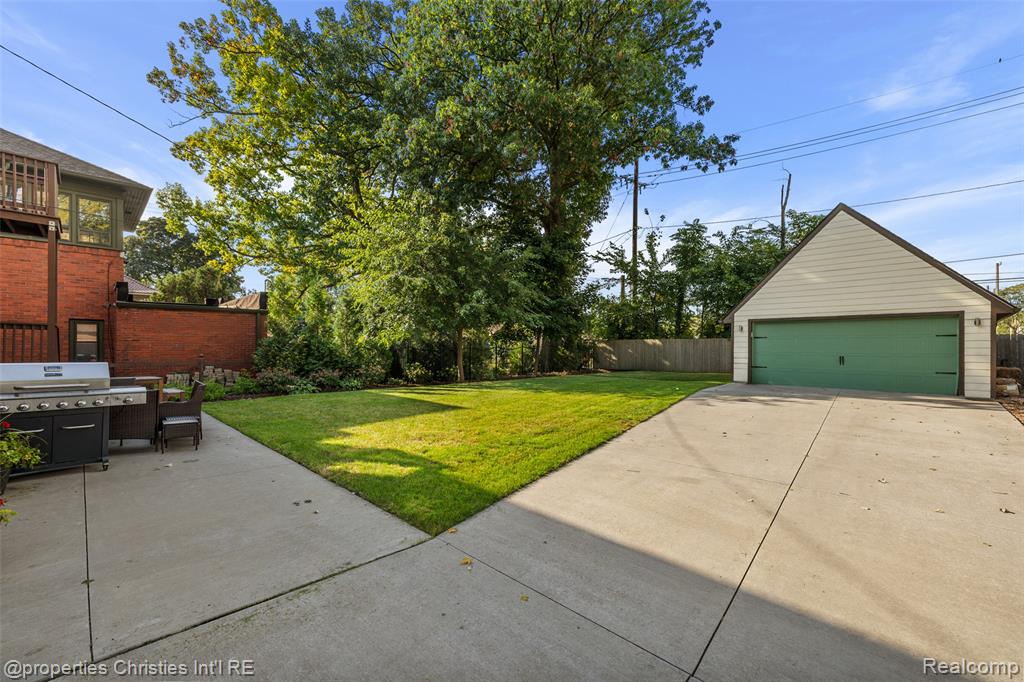 2915 Seminole Street, Detroit, MI 48214 — Photo 5