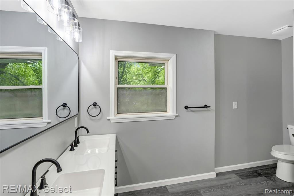 9353 Old Lee Road, Brighton, MI 48116 — Photo 15