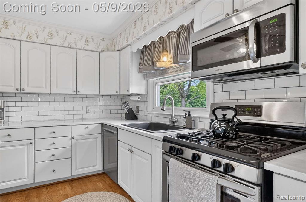 1180 N Hurd Road, Ortonville, MI 48462 — Photo 15