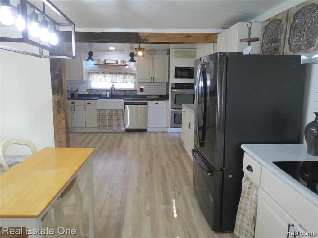 225 South Street, Fowlerville, MI 48836 — Photo 9