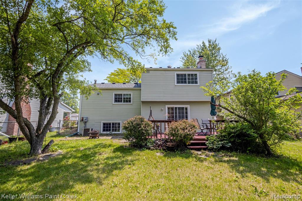 5778 NEW MEADOW Drive, Ypsilanti, MI 48197 — Photo 32