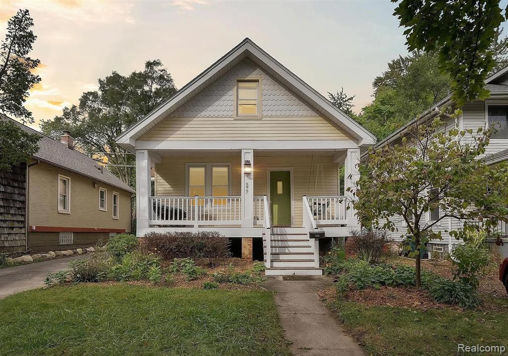 577 Laprairie Street, Ferndale, MI 48220 — front exterior