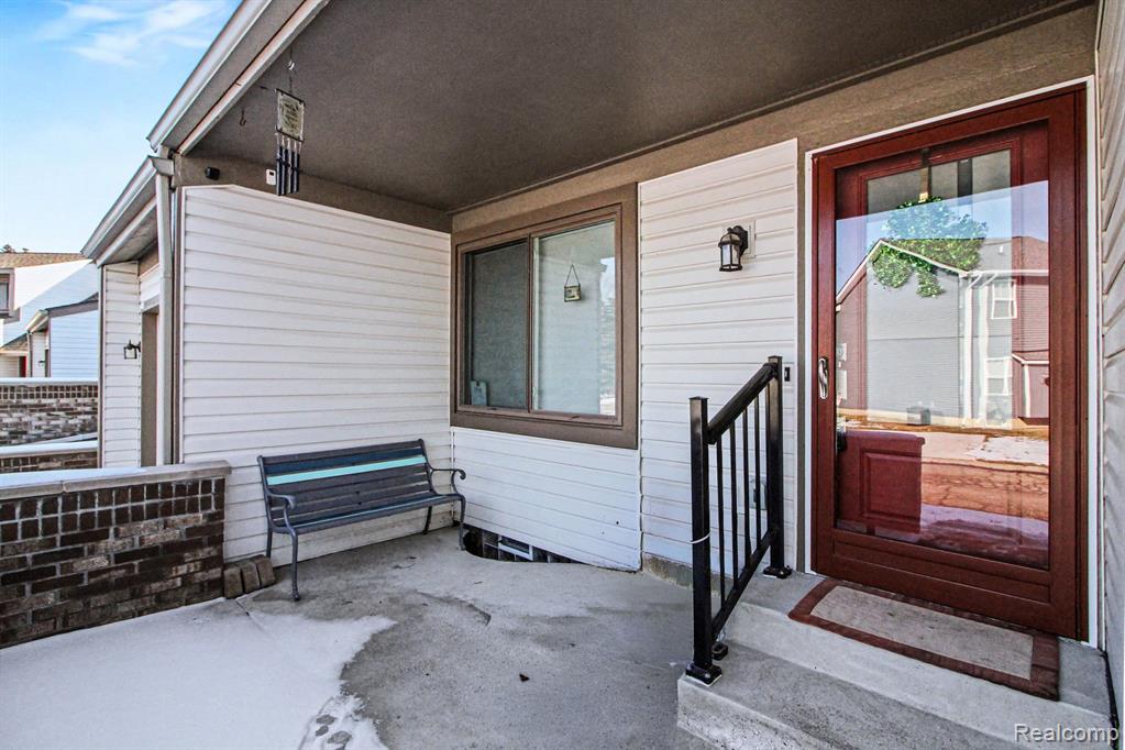 114 Conda Lane, Oxford, MI 48371 — Photo 5