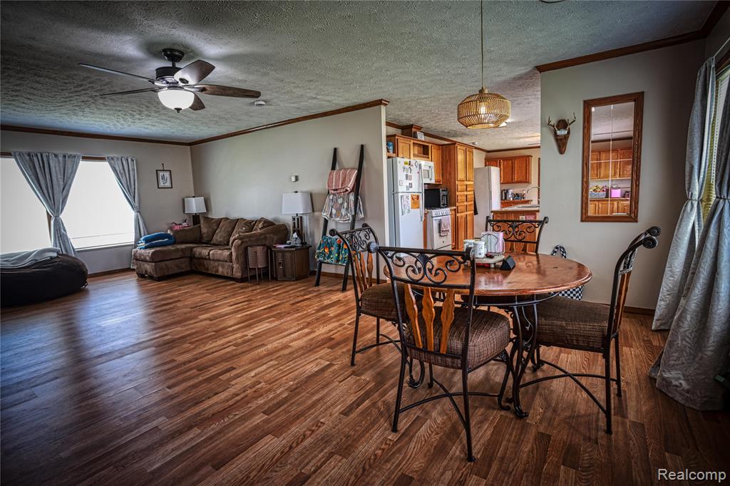280 Pompano Court, Lapeer, MI 48446 — Photo 11