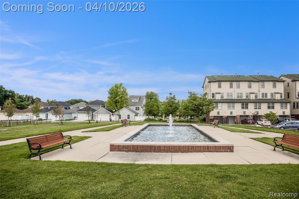 203 Jotham Avenue, Auburn Hills, MI 48326 — Photo 27