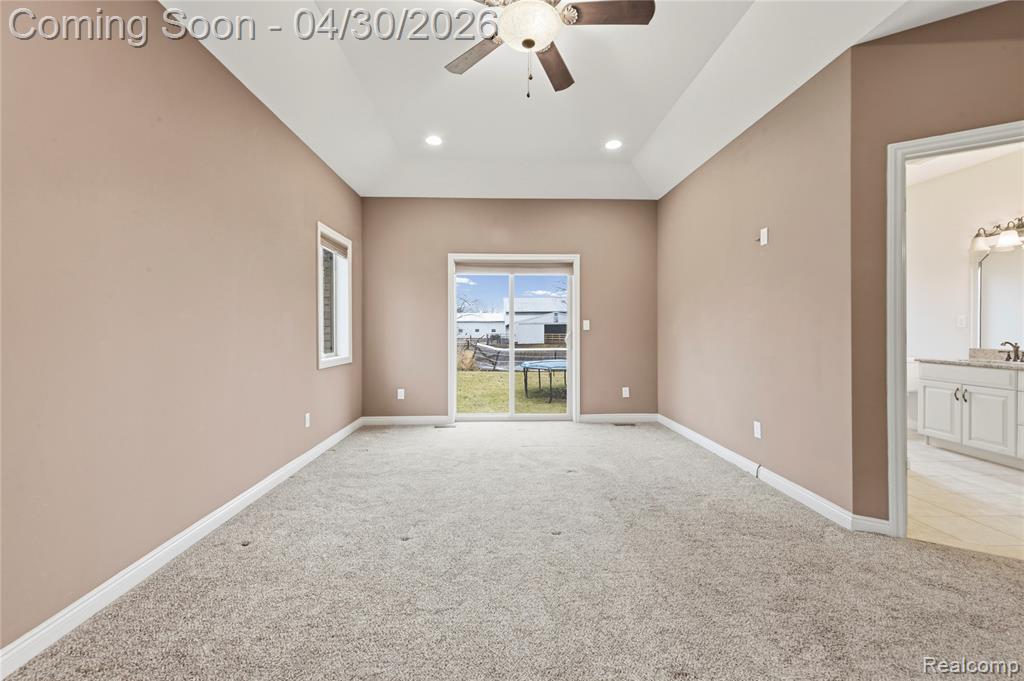 28796 Liparoto Boulevard, Flat Rock, MI 48134 — Photo 14