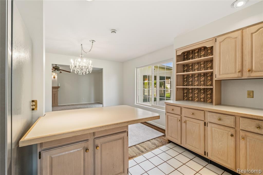 42352 Park Ridge Road, Novi, MI — Photo 14