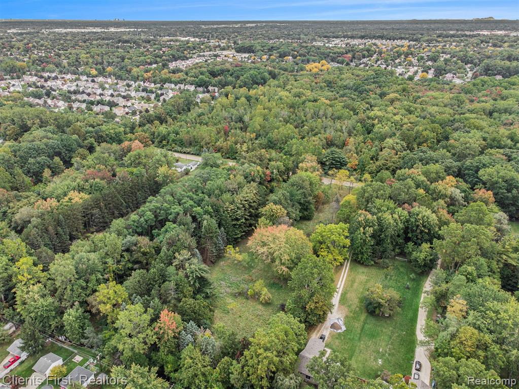 7655 KOPPERNICK Road, Canton, MI 48187 — Photo 5