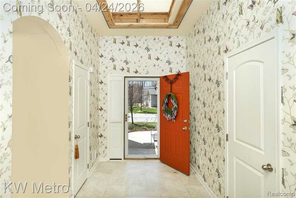1398 Mallard Drive, Burton, MI 48509 — Photo 3