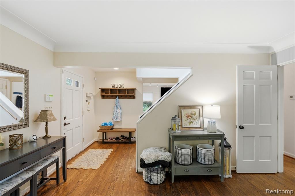 27310 Crestwood Drive, Franklin, MI 48025 — Photo 11