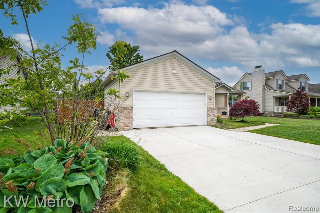 46350 JASMINE, Chesterfield, MI 48047 — Photo 3
