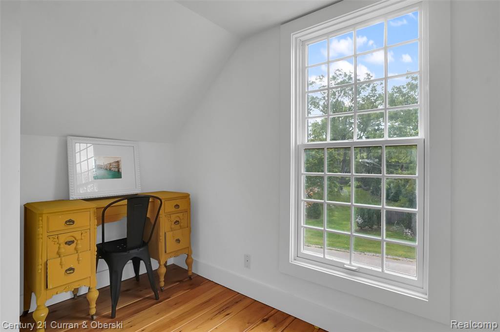 90 E Washington Street, Clarkston, MI — Photo 47