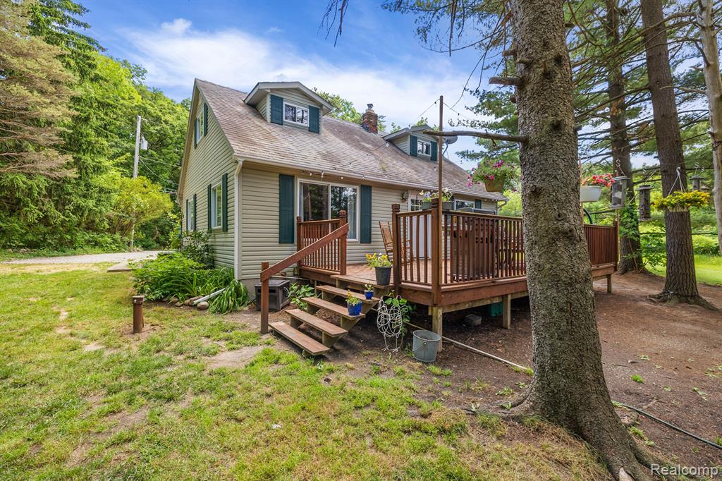 8110 W CIRCLE Drive, Clarkston, MI 48348 — Photo 40