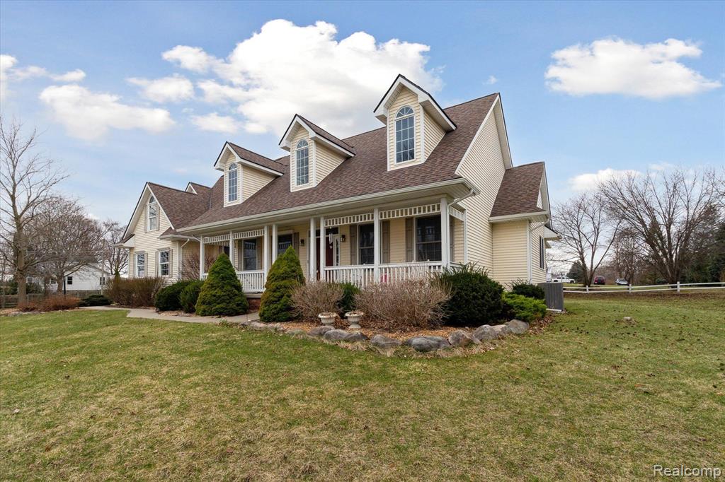 641 N FAIRGROUNDS Road, Imlay City, MI 48444 — Photo 4