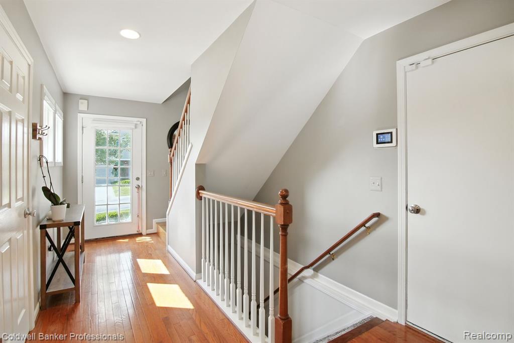 50454 Beechwood Court, 36, Plymouth, MI 48170 — Photo 3