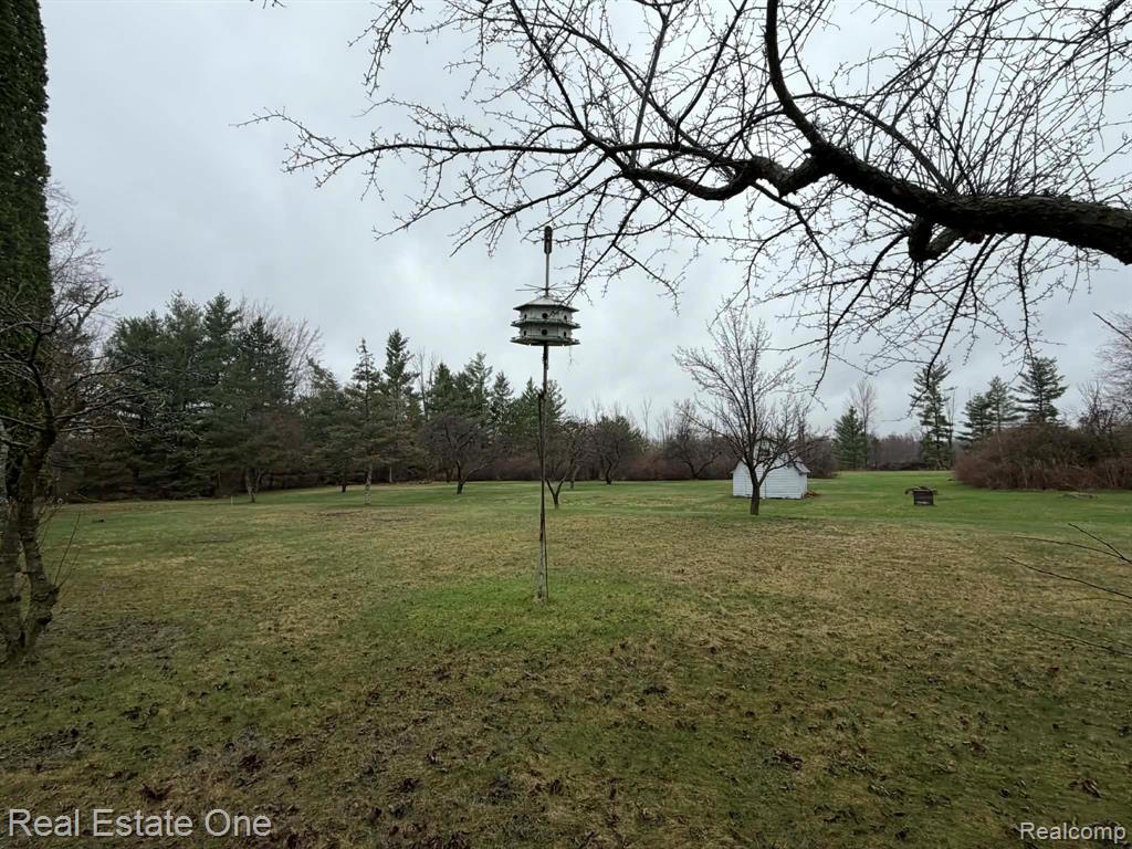 1653 E Pinconning Road, Pinconning, MI 48650 — Photo 33