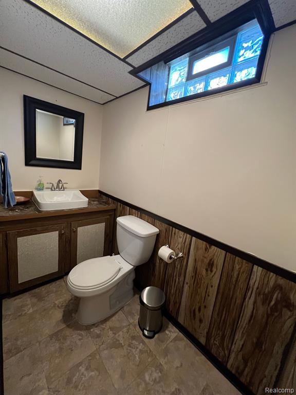 5120 CANTERBURY Lane, Warren, MI 48092 — Photo 32