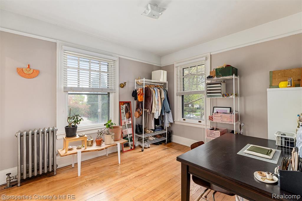 36 Longfellow Street, Detroit, MI 48202 — Photo 40