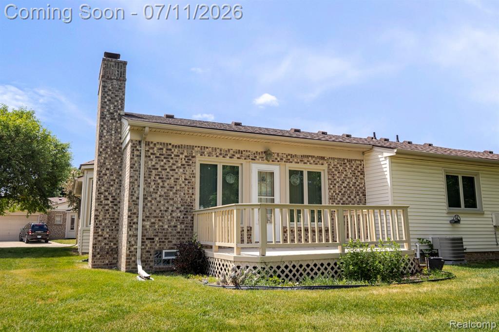 45630 White Oak Drive, Utica, MI 48315 — Photo 3