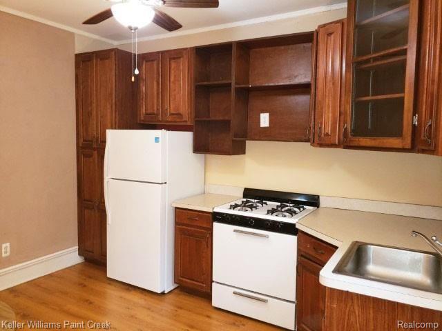 79 HUBBARD Street, Mount Clemens, MI 48043 — Photo 11
