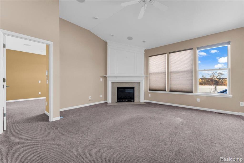8899 MEADOW Lane, Ypsilanti, MI 48197 — Photo 5