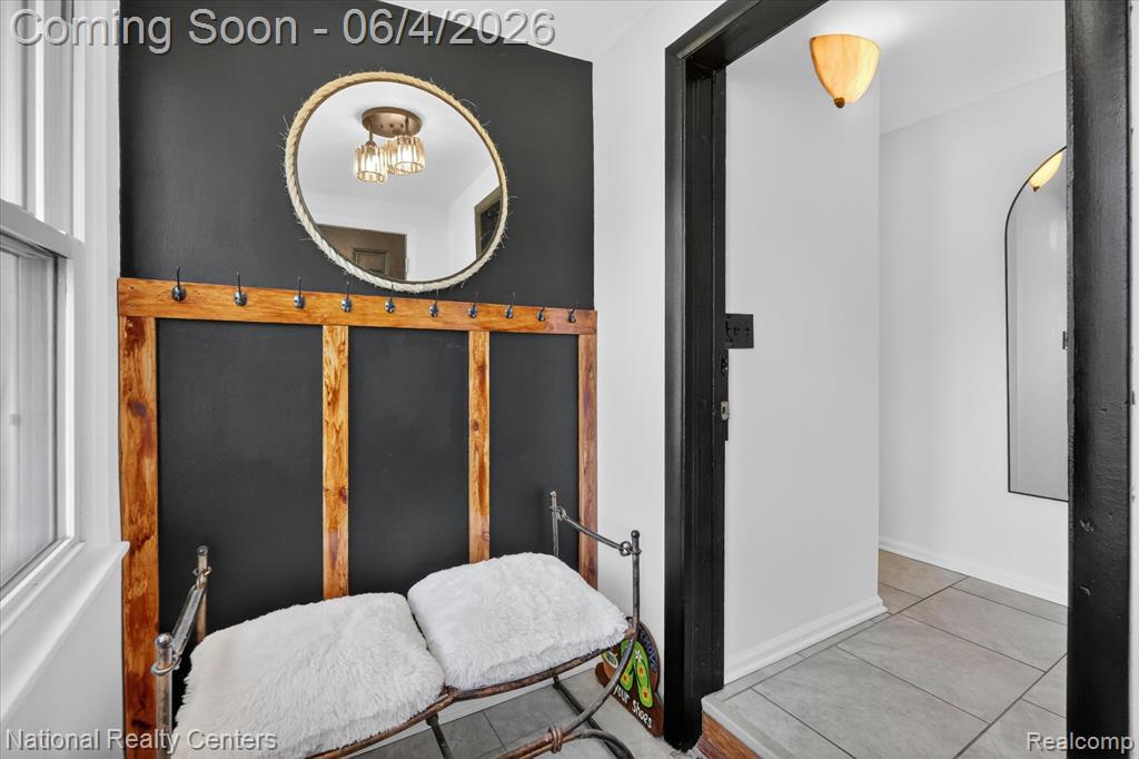 3946 Lakeshore Drive, Newport, MI 48166 — Photo 9