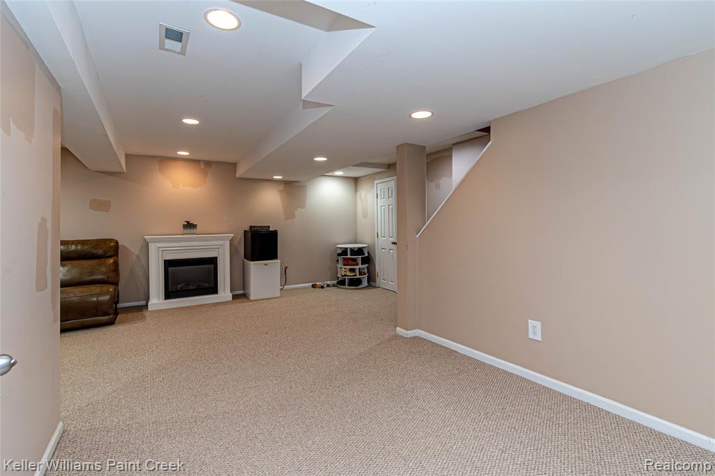 41544 Mitchell Road, Novi, MI 48377 — Photo 38