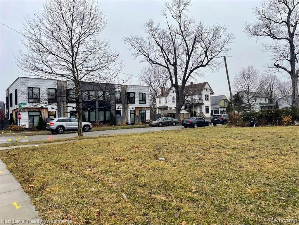 7719 E Lafayette Street, Detroit, MI 48214 — front exterior