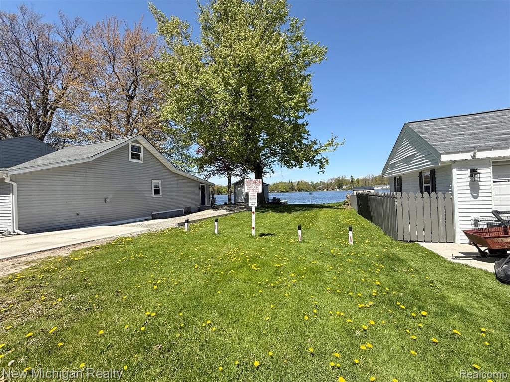 300 Georgia Drive, Lapeer, MI 48446 — Photo 4