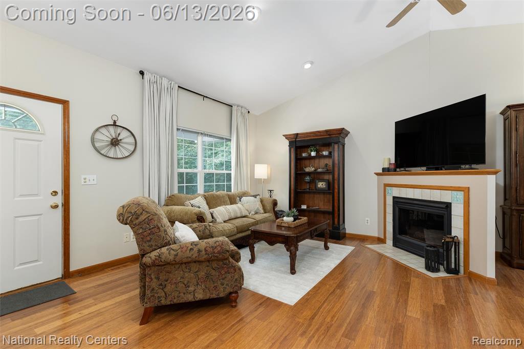 7451 Garland Avenue, Brighton, MI 48116 — Photo 7