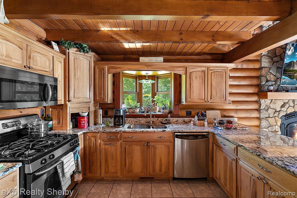 5697 GLEASON Road, Emmett, MI 48022 — Photo 18
