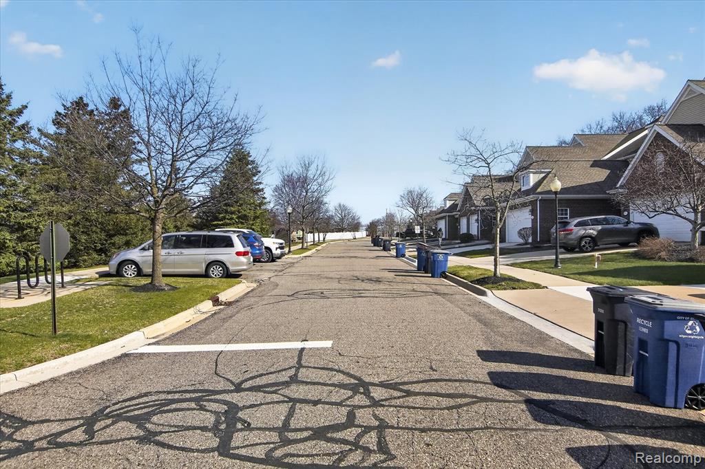 2946 Hunley Drive, Ann Arbor, MI 48105 — Photo 54