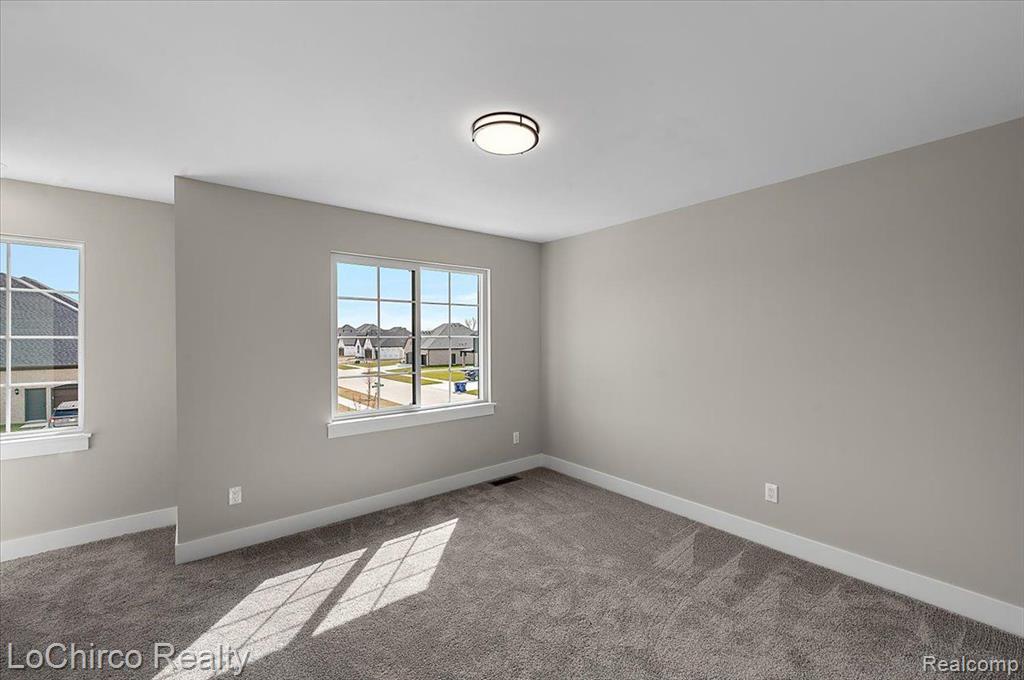 49355 LANGFORD Drive, Macomb, MI 48044 — Photo 23