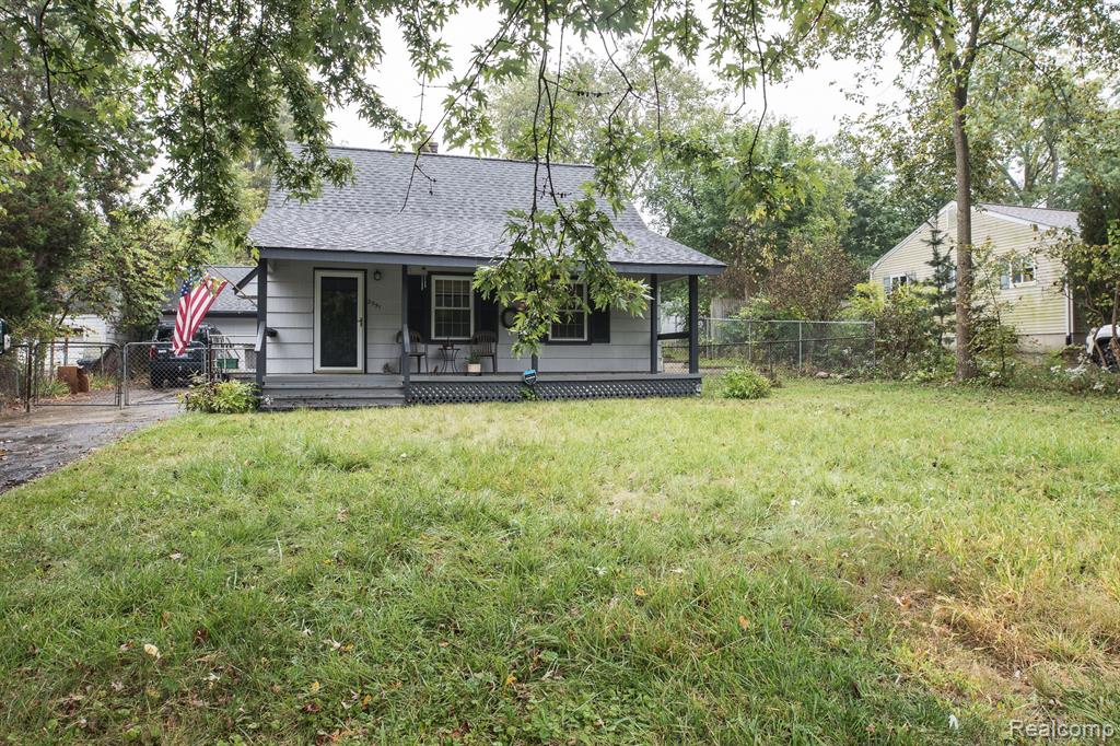 2551 Platt Road, Ann Arbor, MI 48104 — Photo 17