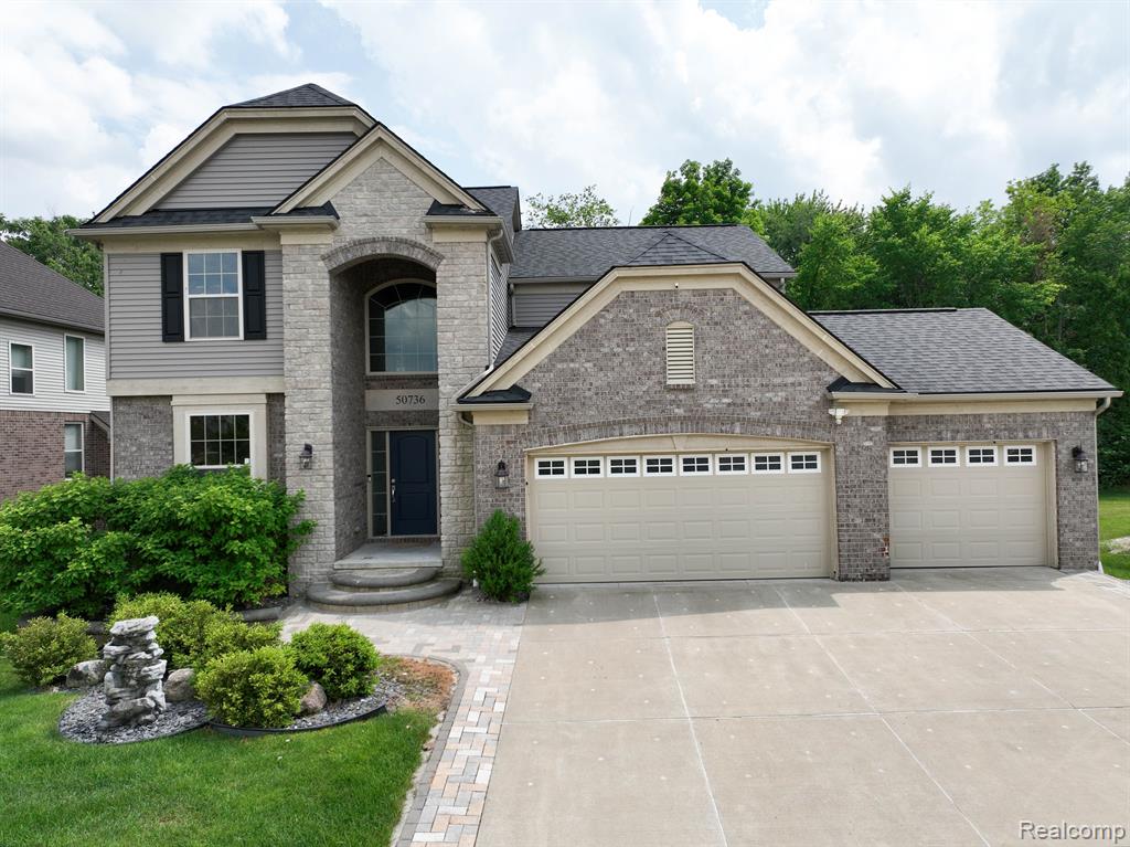 50736 SEVILLA Circle, Novi, MI — Photo 68