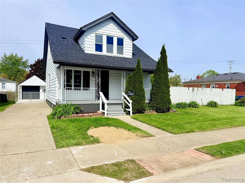 23027 Tuscany Avenue, Eastpointe, MI 48021 — Photo 2