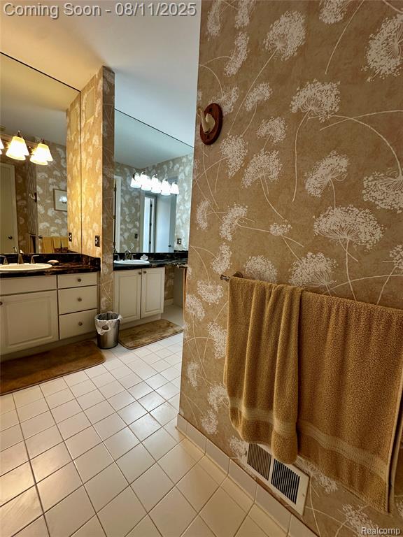 49401 Pine Ridge Drive, Plymouth, MI 48170 — Photo 34