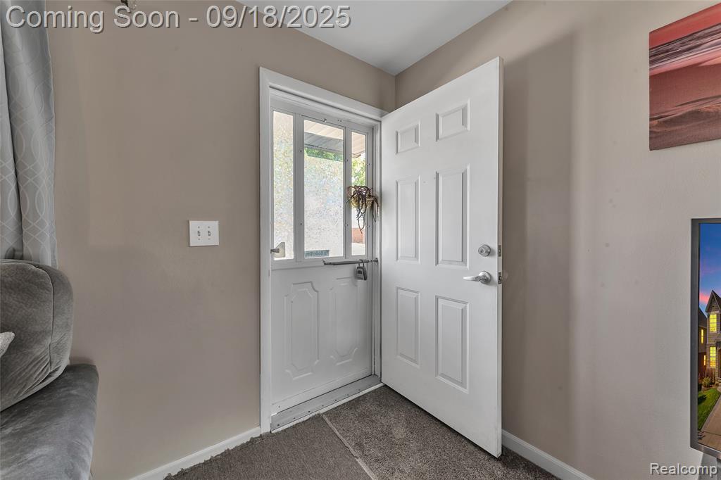 43629 Vivian Drive, Sterling Heights, MI 48313 — Photo 8