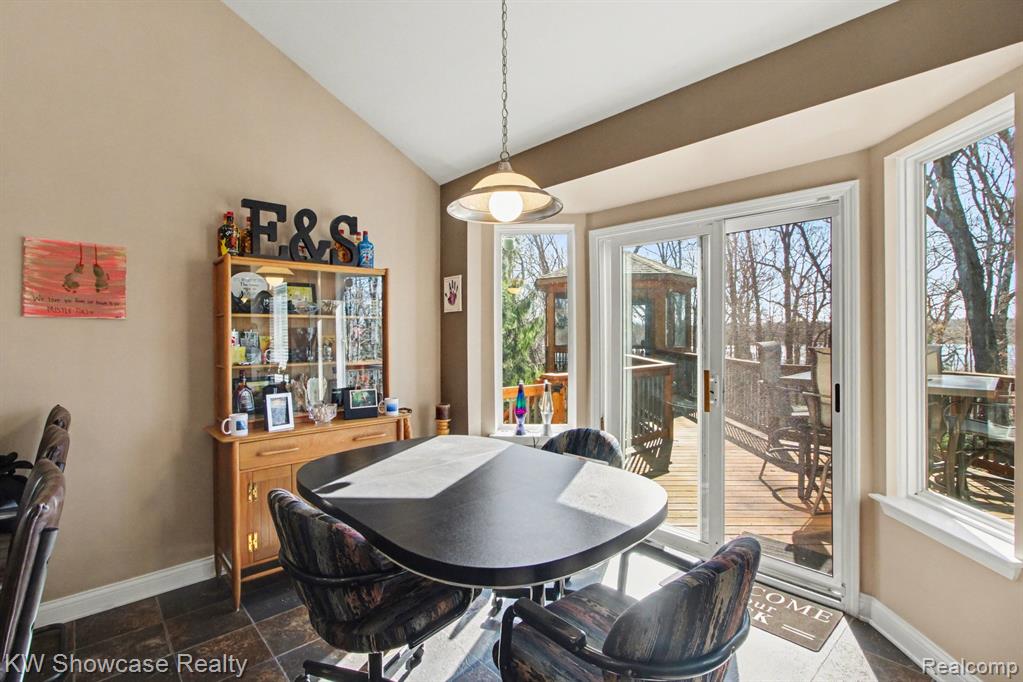 2648 MOREL Drive, Highland, MI 48356 — Photo 7